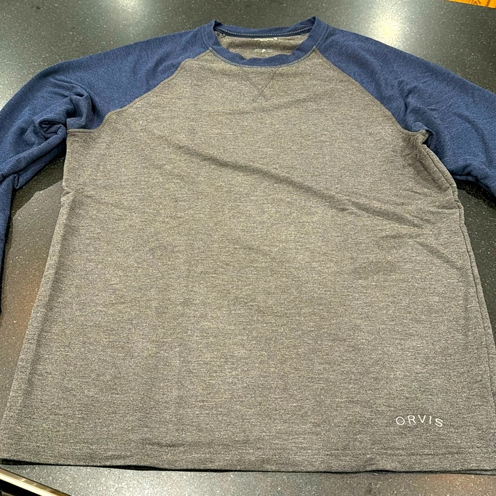 Orvis gray pajama style long sleeve shirt comfyy